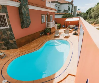 Villa Morada Sonneland con piscina privada climatizada — foto 9