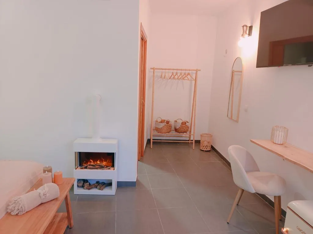 Chambre Deluxe avec très grand lit double — Villa Morena