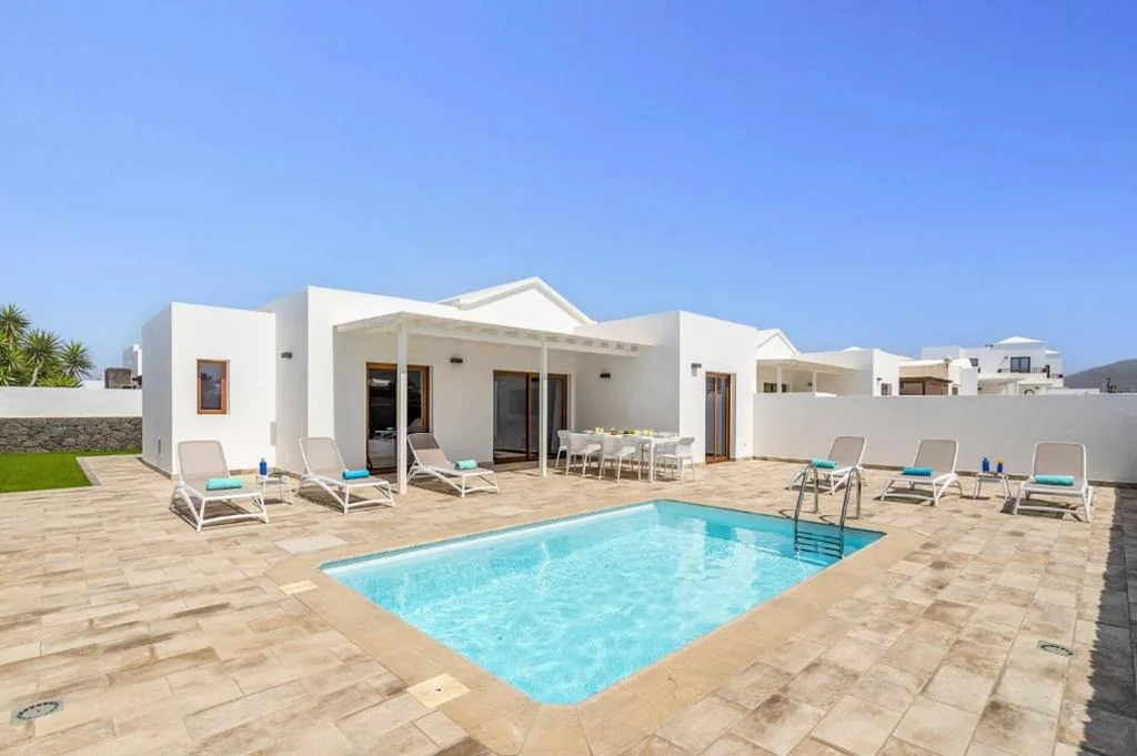Villa — Villa Muzu by Villa Plus