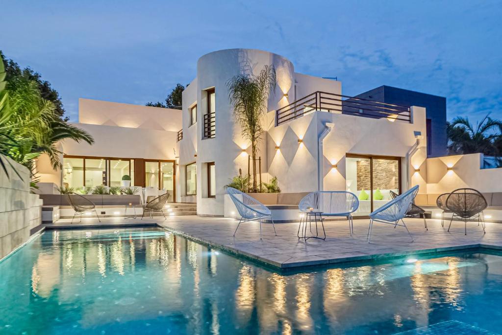 Villa N°15 en plein cœur de la Marina, proche de Rosas, Costa Brava
