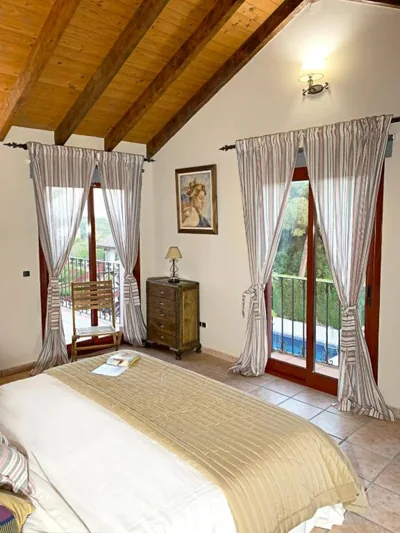 VILLA NABRISA MARBELLA, 5 BEDROOM, PRIVATE POOL, GARDEN, BBQ — foto 7