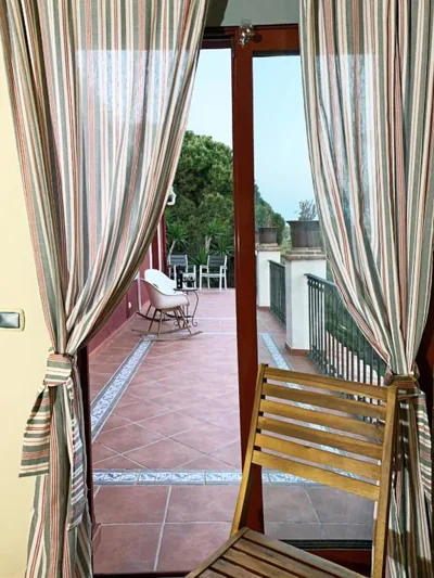 VILLA NABRISA MARBELLA, 5 BEDROOM, PRIVATE POOL, GARDEN, BBQ — foto 12