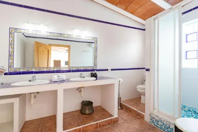 Villa near Ibiza Town Sleeps 10 — 照片 3