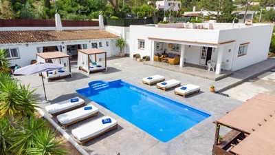 Villa near Ibiza Town Sleeps 10 — 照片 6