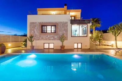 Villa near ibiza Town Sleeps 1416 — foto 9