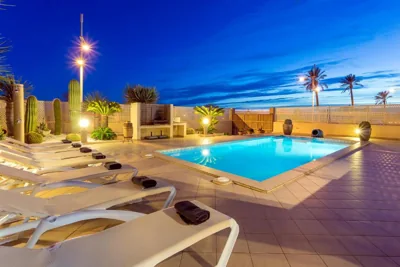 Villa near ibiza Town Sleeps 1416 — foto 10