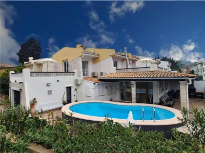 Villa Nevada - Espacioso Chalet con Piscina Privada y Salita de Cine — foto 4