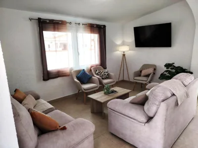 Villa OM, Piscina Privada, Aire Acondicionado Free — Foto 6
