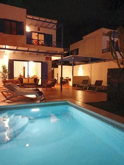 Villa Optimist Rubicón piscina climatizable, frente al mar — foto 10