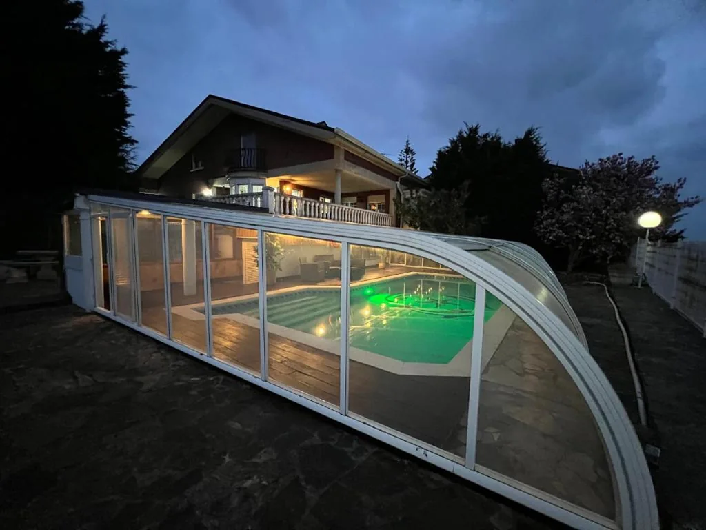 Villa Superior — VILLA OSTRERA