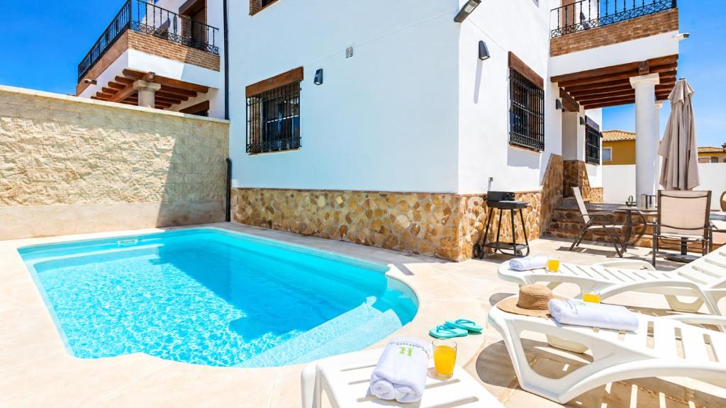 Villa Pablo, Despeñaperros