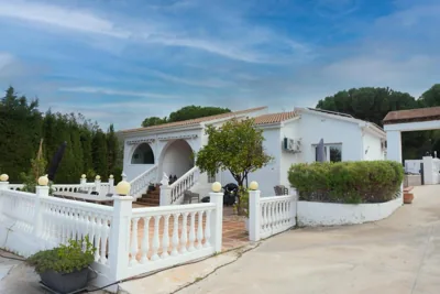 Villa Padel - Heated pool and private paddle court — foto 7