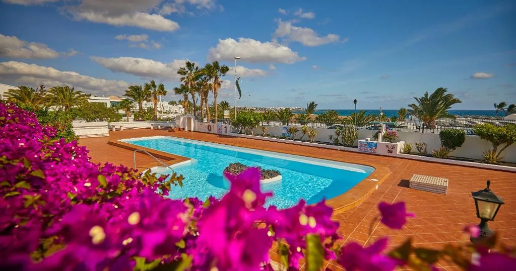 Two-Bedroom House — Villa Palmeras Beach Puerto del Carmen