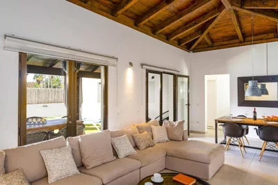 Villa Papagayo Deluxe by Villa Plus — 写真 6