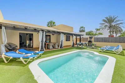 Villa Papagayo Deluxe by Villa Plus — 写真 9