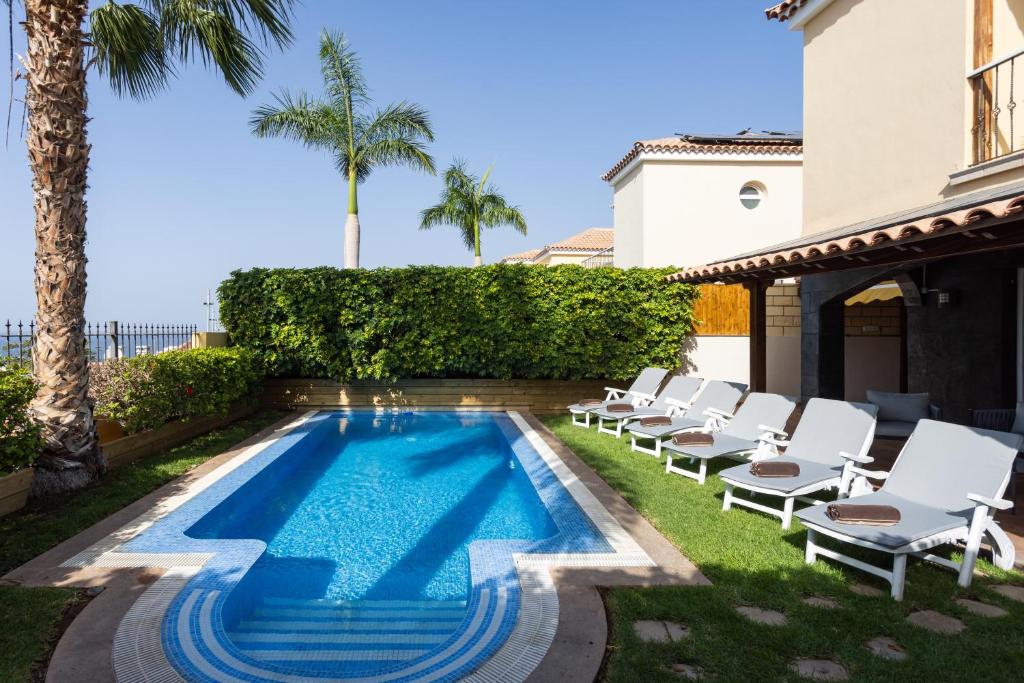 Villa Paraíso del Mar con piscina privada