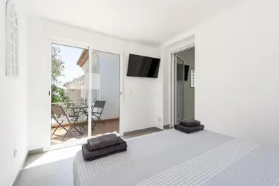 villa pedregalejo vista impresionante — Foto 6