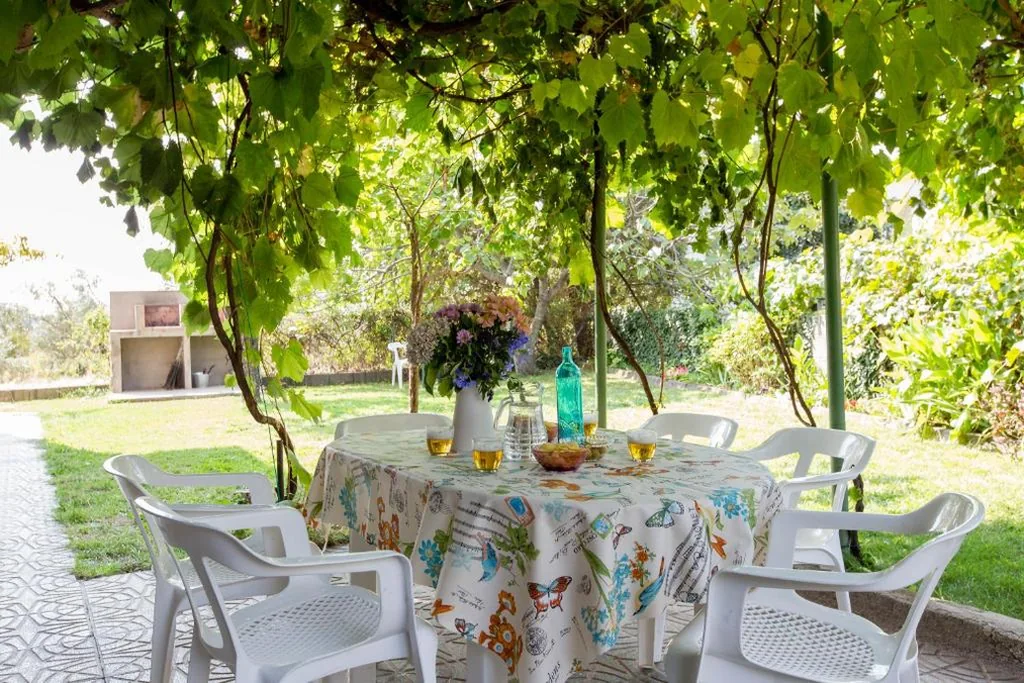 Apartamento — Villa-Piedralaves-aMatalasviñas-piscina-4 viviendas