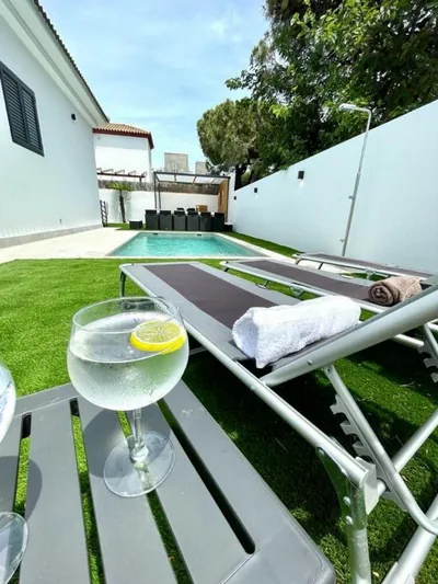VILLA PIMIENTA, Chalet de lujo a 100 metros del mar — foto 9