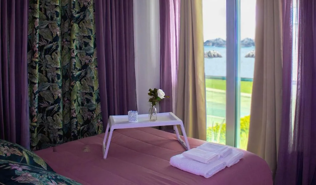 Suite Junior con vistas al mar — Villa Playa San Juan