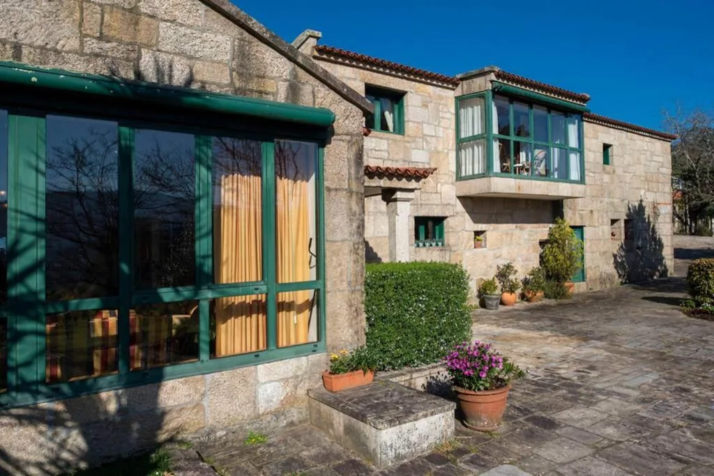 Villa with Garden View — Villa Ponte Bora