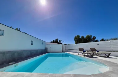 Villa privada con piscina | Todo cerca a pie — foto 6