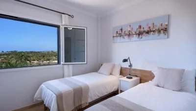 Villa, Private heated pool and jacuzzi . — foto 2