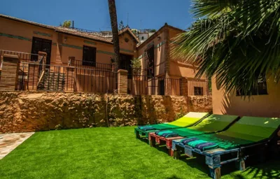 Villa Regionalista principios Siglo XX 1919 -Pedregalejo-Baños del Carmen-A UNOS METROS DEL MAR!!! PISCINA CLIMATIZADA BAJO PETICION — foto 9