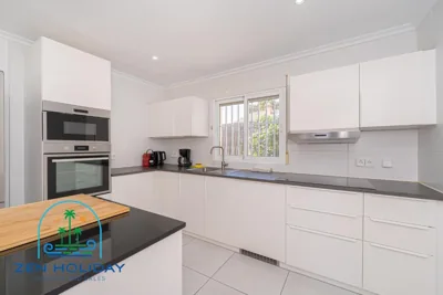 Villa Reyets 4 bed 3 bath Private Pool — foto 3