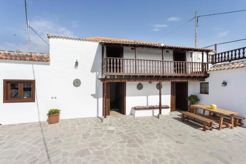 Villa mit 2 Schlafzimmern — Villa Rural La Zarza by Sunkeyrents