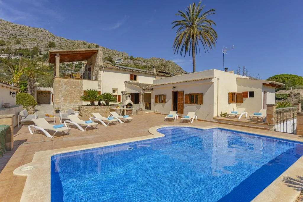 Moradia — Villa Sa Font / Les Cases de la Font