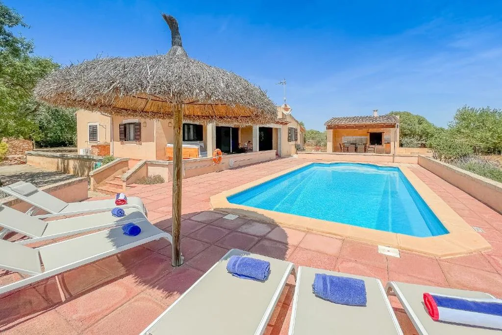 Villa mit 3 Schlafzimmern — Villa Sa Tanca