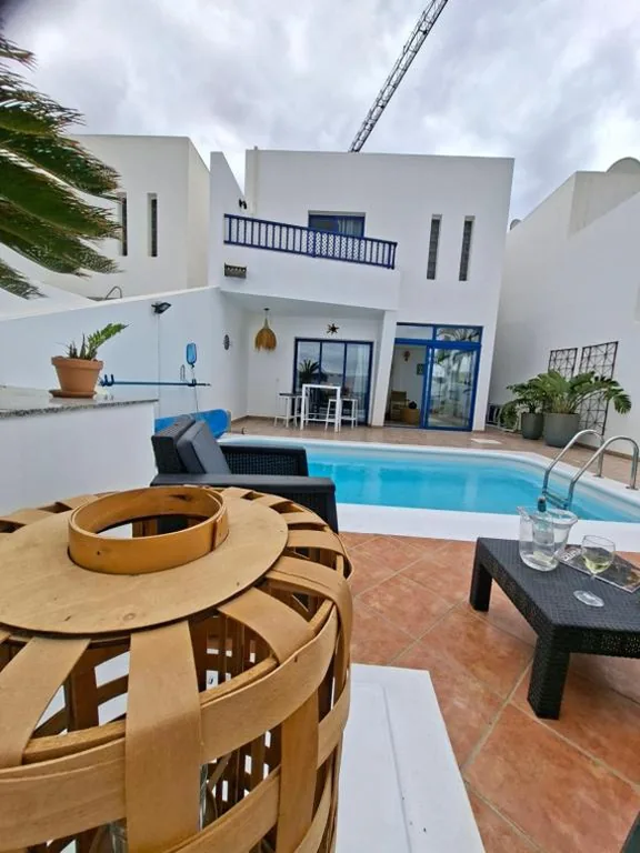 Villa con piscina privada — villa sabida, Lanzarote