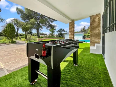 Villa San Patricio I Piscina Privada I Jacuzzi Spa I BBQ I PS5 I Aire Acon I 3000m2 I 5min-Centro — Foto 4
