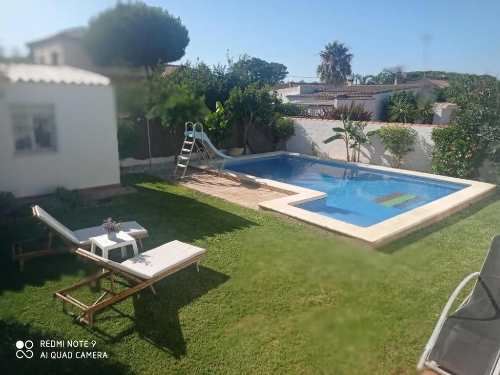 Villa de 3 dormitorios — VILLA SANTA CLARA sólo familias
