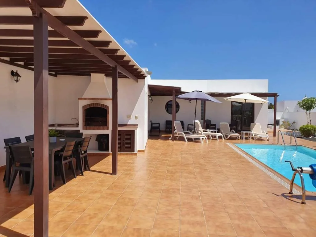 Villa mit 3 Schlafzimmern — Villa Santana