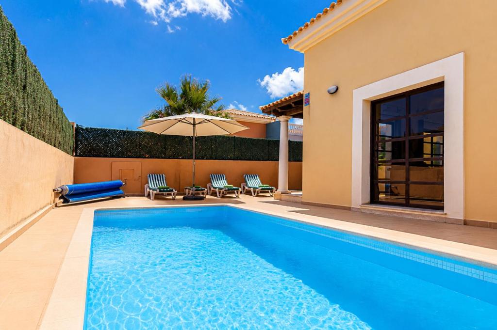 Villa Serenity Private Pool Corralejo By Holidays Home