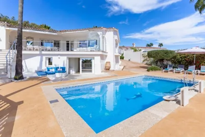 Villa Shangri-La, sea view, pool and panoramic view — foto 12