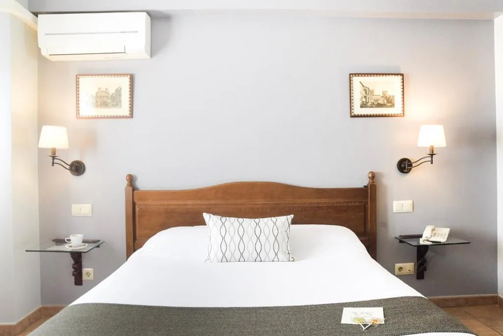 Habitación Doble con baño privado — Villa Soledad