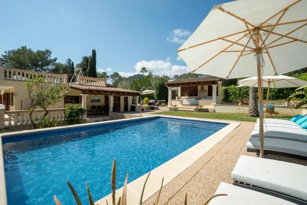 Villa — Villa Son Sera