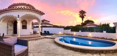 Villa Sonrisa de Oro - private swimming pool — photo 4