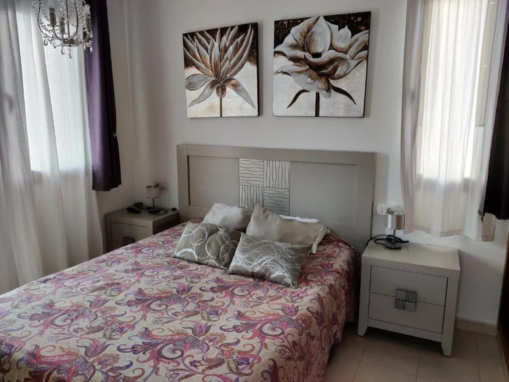 Haus — Villa Sunset Faro Deluxe & Spa Pool