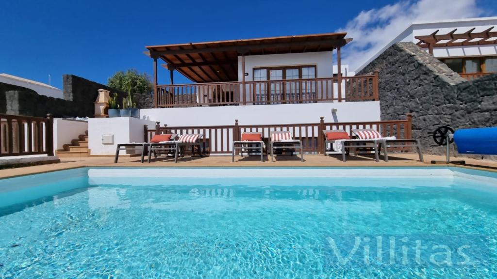 VILLA TEGALA by Villitas
