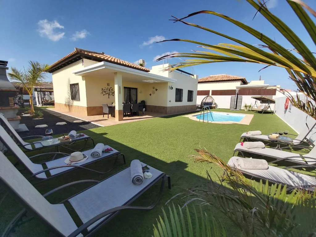 3ベッドルームヴィラ — Villa Thais, private heated pool, ideal for your holidays in Caleta de Fuste