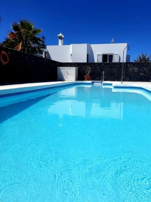Casa de 2 dormitorios — Villa Toledo