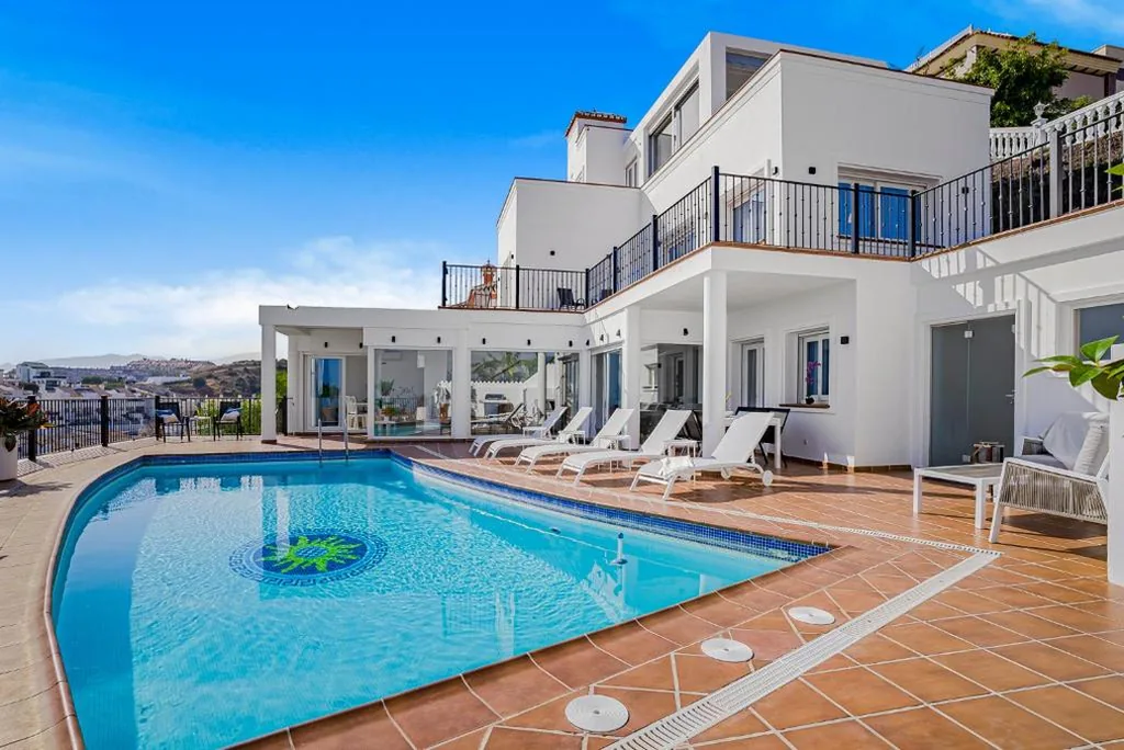 Villa mit Meerblick — Villa Torremimosas