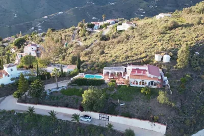 Villa Tranquila - Costa del Sol - Great Seaview - Priv Pool - 3 bed — foto 10