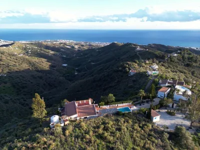 Villa Tranquila - Costa del Sol - Great Seaview - Priv Pool - 3 bed — foto 11