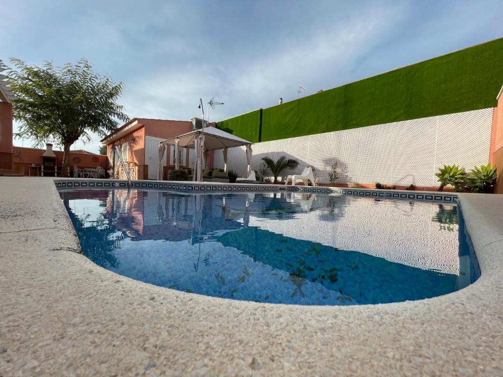 Villa TRIANA con piscina en Sevilla