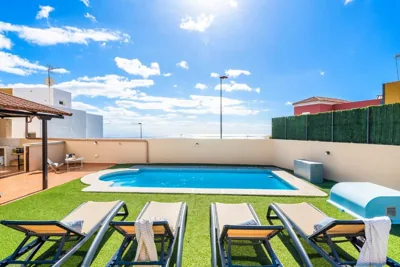 Villa Trueno Piscina Climatizada y Vistas by Summer-Villas — foto 2